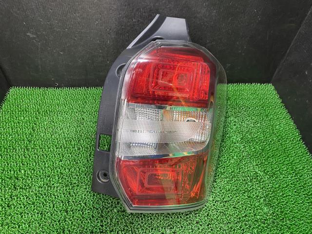 ヤフオク! -「フォレスターsjテールランプ」の落札相場・落札価格