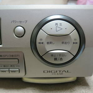 ビクター Victor S-VHS ビデオカセットレコーダー HR-S200（本体）＆ リモコン（LP20667-001) ＆ 取説（CD-R）ジャンク品の画像7