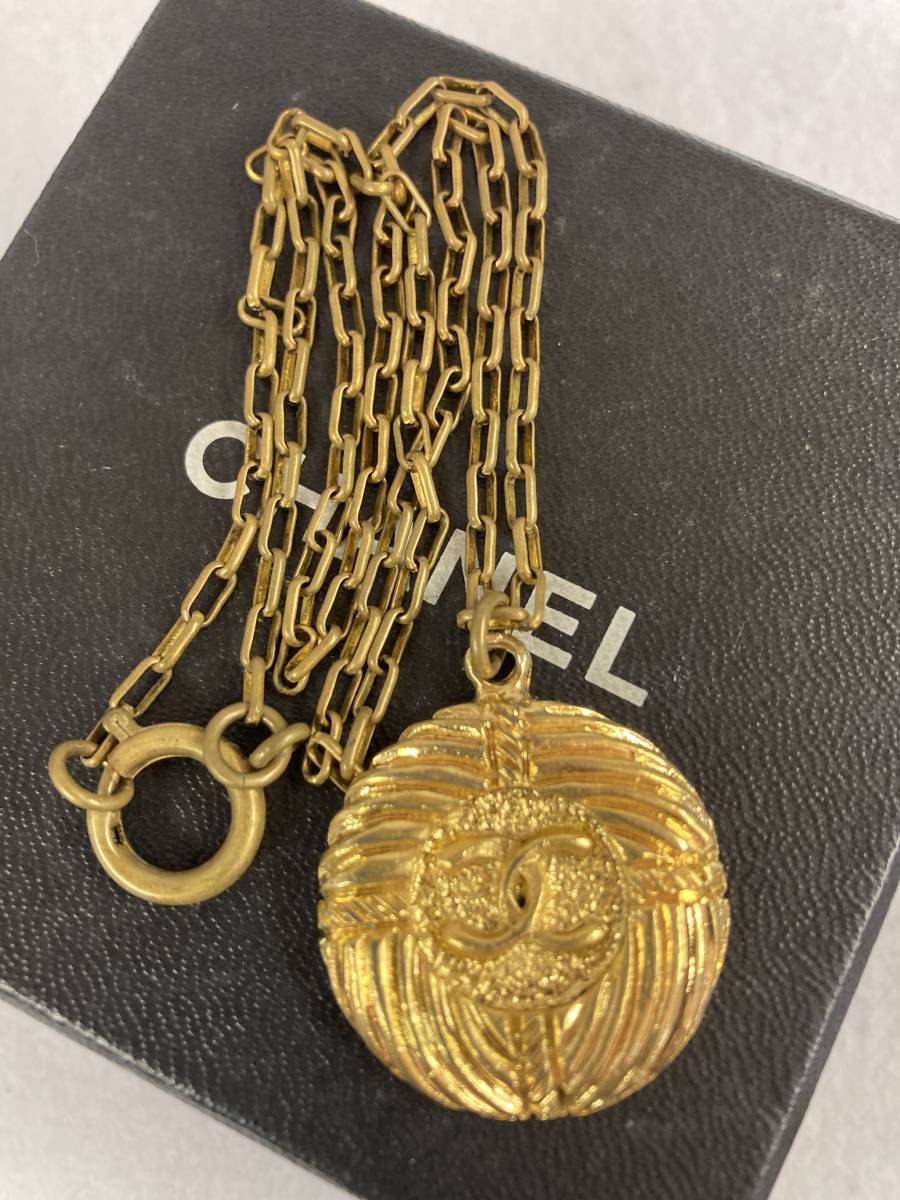 ヤフオク! -「シャネルヴィンテージネックレス」の落札相場・落札価格
