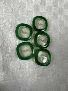 3735　約18㍉ 　緑クリア系　 ボタン ５個セット　ビンテージ　 未使用品　手芸　裁縫　ハンドメイド　DIY　リメイク