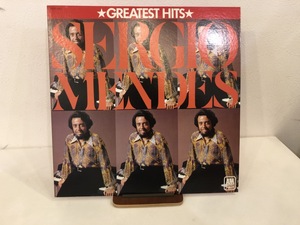 【中古品】セルジオ・メンデス ( SERGIO MENDES )/ GREATEST HITS AMP-4001 ハーブ・アルパート LP #100249