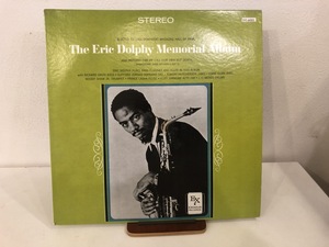 【中古品】エリック・ドルフィー ( Eric Dolphy )/ THE Eric Dolphy Memorial Album EXS-6005 LP ディスクにプレスミスあり #100267
