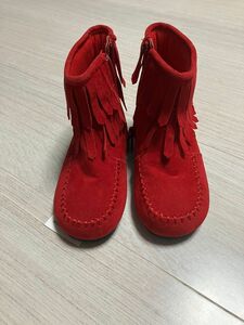 新品タグ付き★べべにて購入★ＢdeR★ショートブーツ★赤色★フリンジ UGG ムートン　ファミリア ミキハウス プティマイン