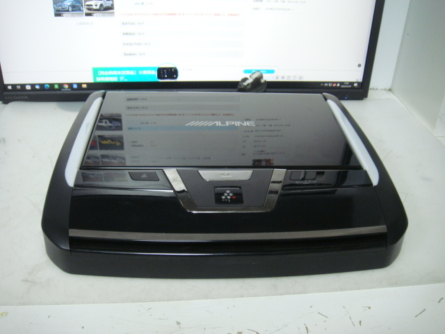 ヤフオク! -「フリップダウンモニター アルパイン 11.4」の落札相場