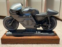 ハーレー　harley davidson 1955 KR-750 roadracer pewter replica museum collection 木製台座 金属製 ピューター レア物 美品 箱付き_画像3