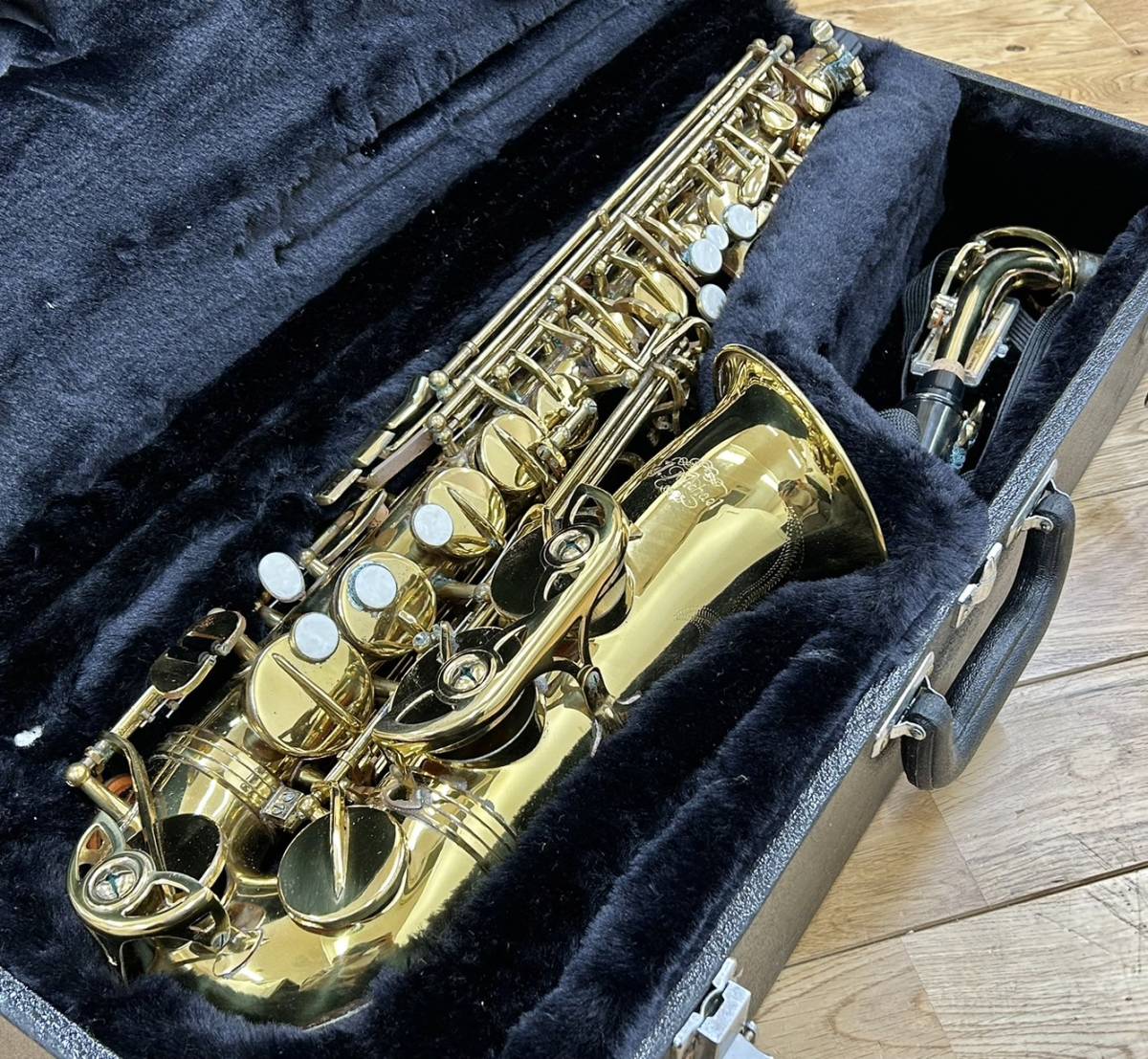 定番在庫あ J02 J.Michael アルトサックス ☆美品 最新品通販