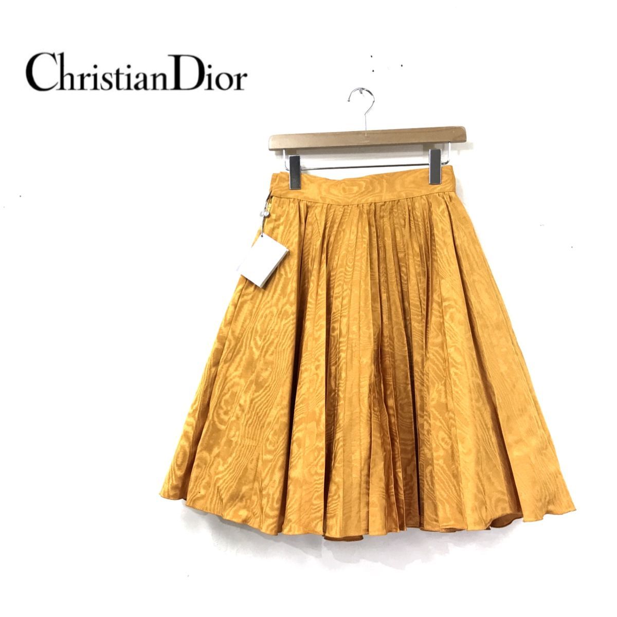 ヤフオク! -「dior プリーツ スカート」の落札相場・落札価格