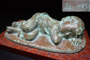 彫刻家【山口克昭】銅ブロンズ子供『ひるね』置物 大理石台 1987年
