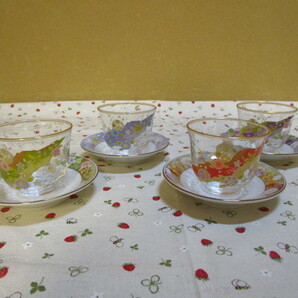 C1『金彩 和柄模様の冷茶グラスとお揃いの和柄模様の陶器製茶托~4客まとめて』~箱なし