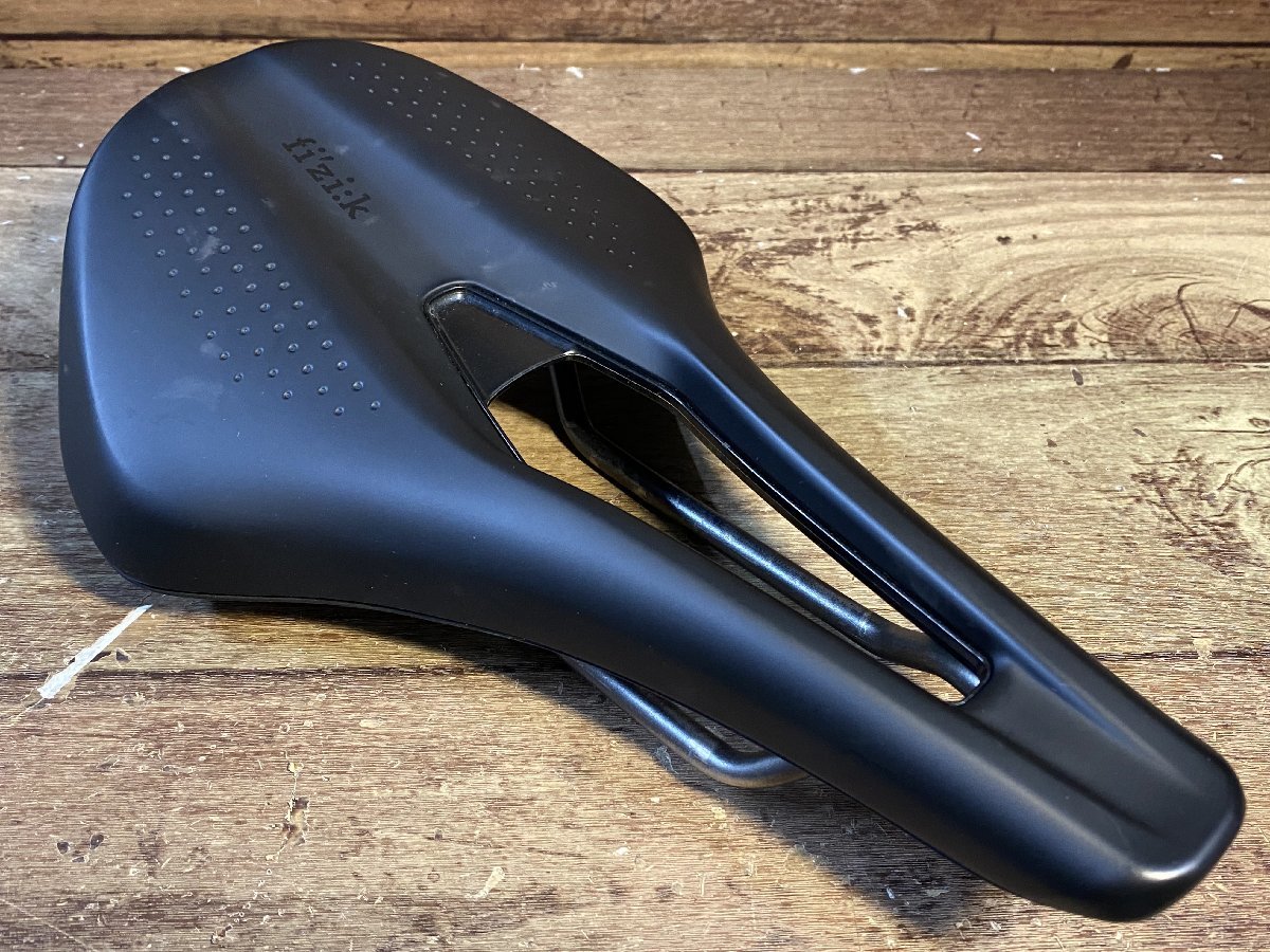税込 バリューセレクションFizik サイクリング F2402380 ...