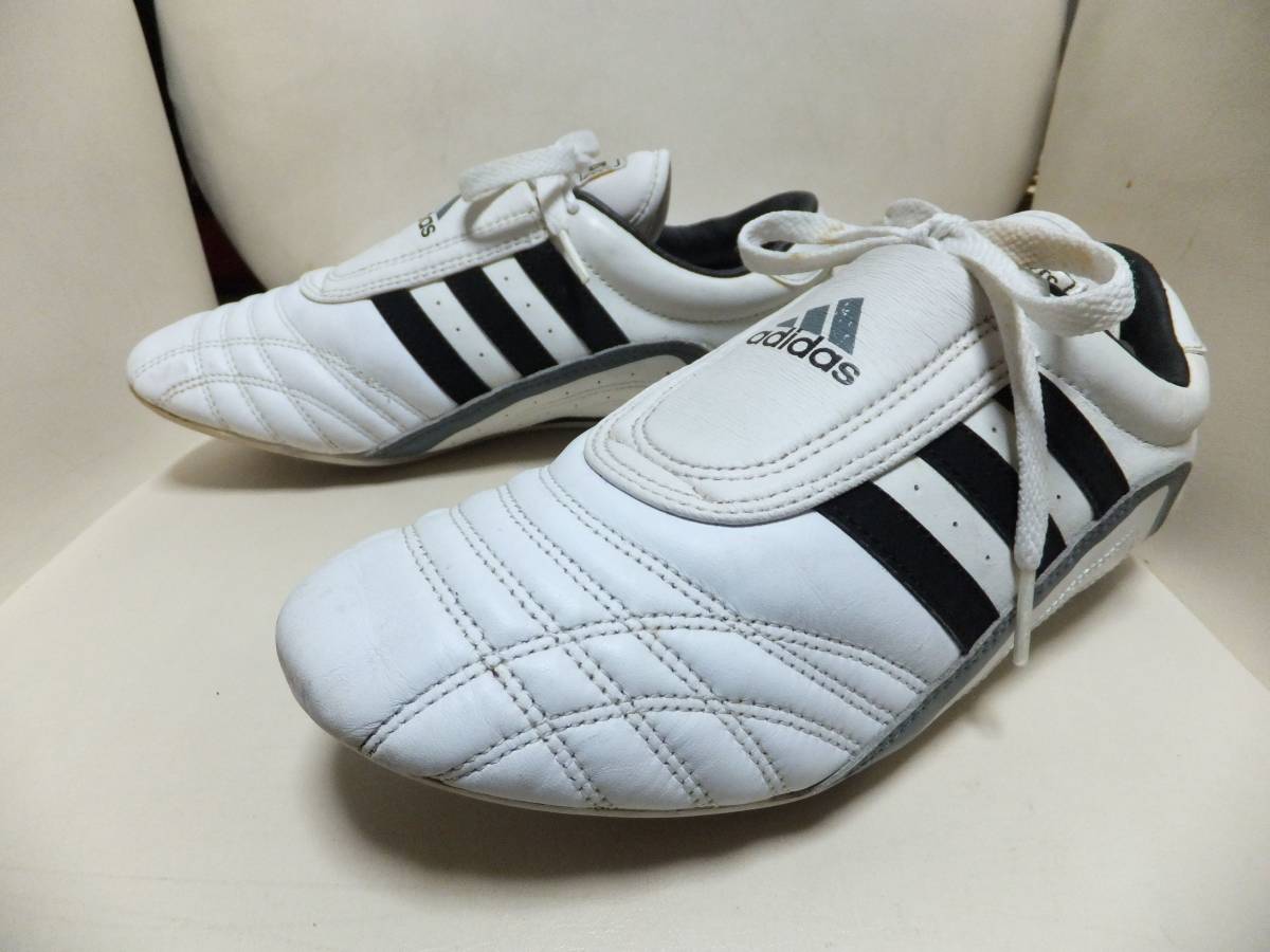 ヤフオク! -「adidas kick」(メンズシューズ) の落札相場・落札価格