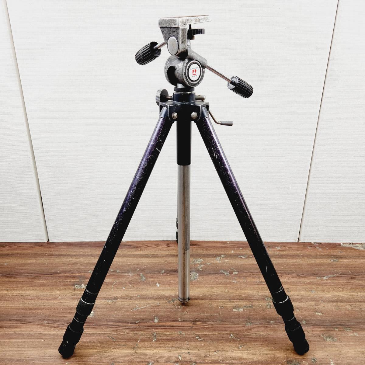 ヤフオク! -「ハスキー3段三脚」の落札相場・落札価格