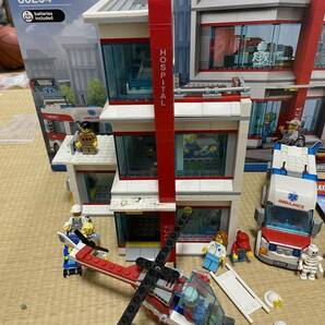 LEGO CITY レゴ シティ病院 60204  の画像2