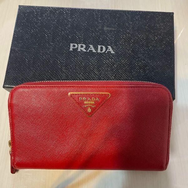 PRADA 長財布　箱有