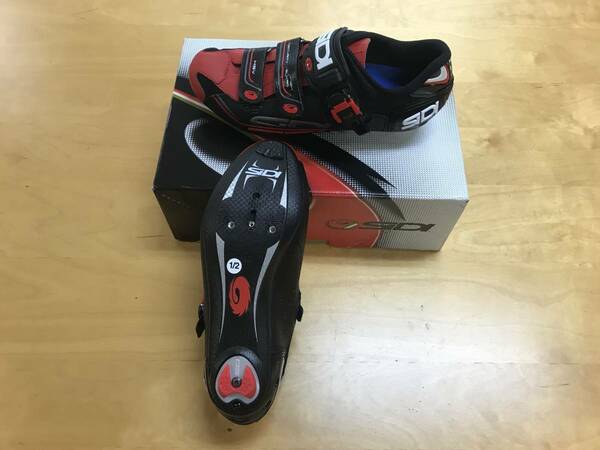 サイズ42.5 SIDI SCARPE GENIUS 7 BLACK BLACK RED シディー