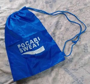 中古 ポカリスエット シューズバッグ 青 POCARI SWEAT 巾着バッグ ワンショルダーバッグ ポカリスウェット 大塚製薬 ノベルティ used