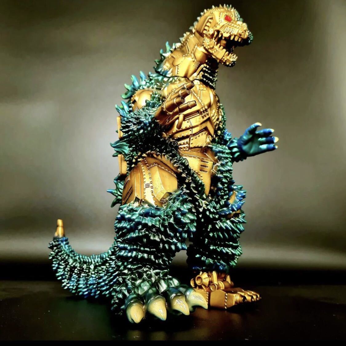 期間限定30%OFF! 赤目天使 ZombieLah ゴジラ ソフビ Rigormortis #3