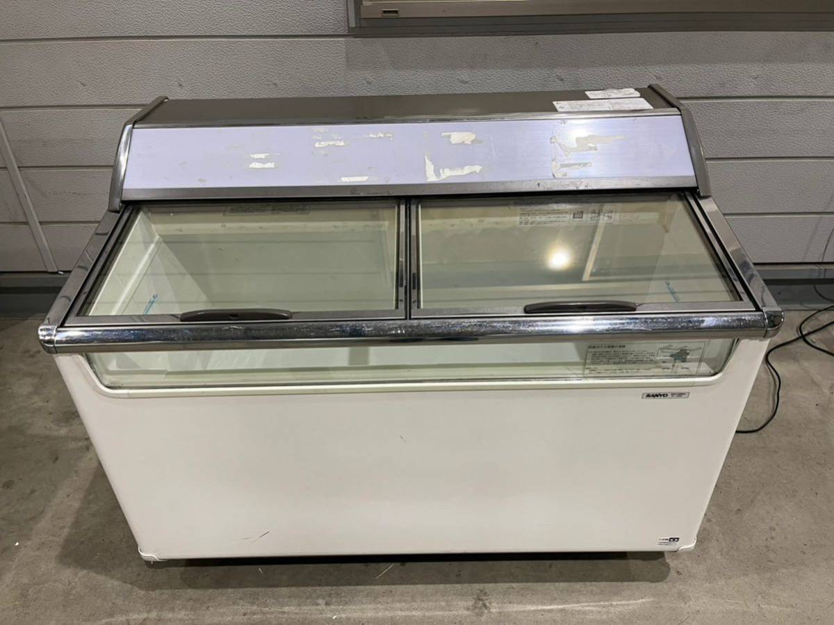 日本製】 引き取り限定 雪印アイスクリーム 業務用冷凍庫 SANYO SCR