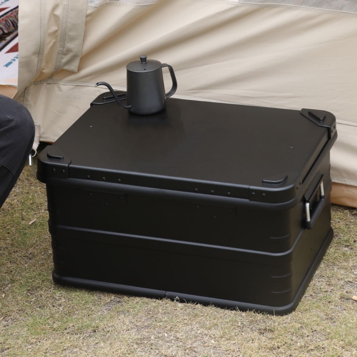 HOMFUL スタッキング アルミ コンテナボックス クリーム 48L