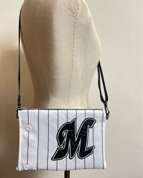 千葉ロッテ サコッシュ
