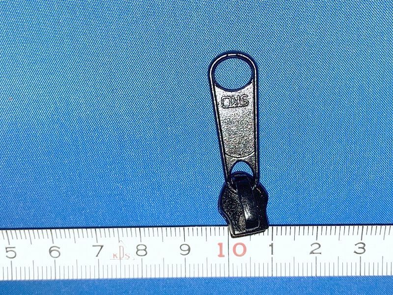 未使用品 SKO チィーン(ファスナー) 5CN 黒 200m巻 5巻セット YKK