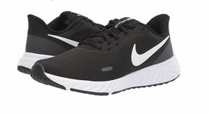 NIKE ナイキ　ウィメンズ レボリューション　BQ3207-002 (黒)　24.0cm☆☆