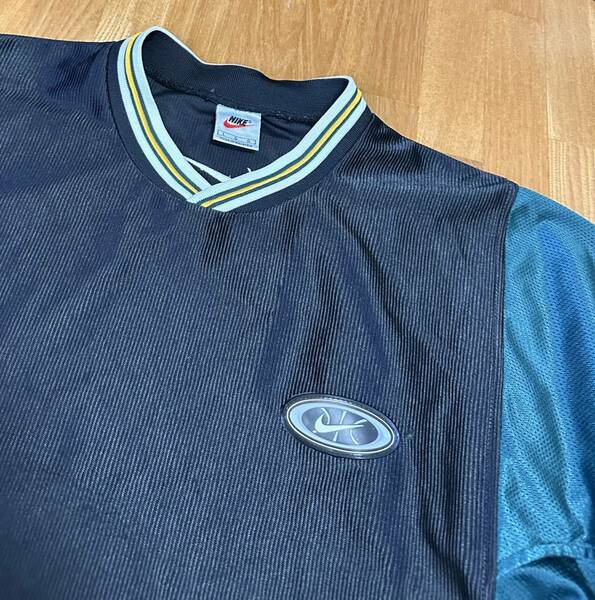 好デザイン！！ 好配色！！ 90's OLD NIKE オーバーサイズ ゲーム Tシャツ ヴィンテージ オリジナル 90年代 古着