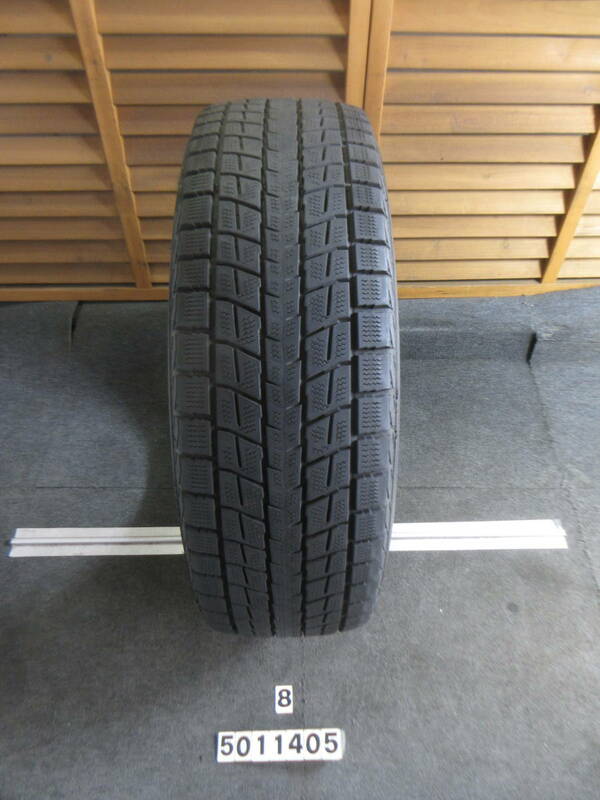 G136 ②★冬★215/70R16 100Q DUNLOP WINTER MAXX SJ8 スタッドレス1本