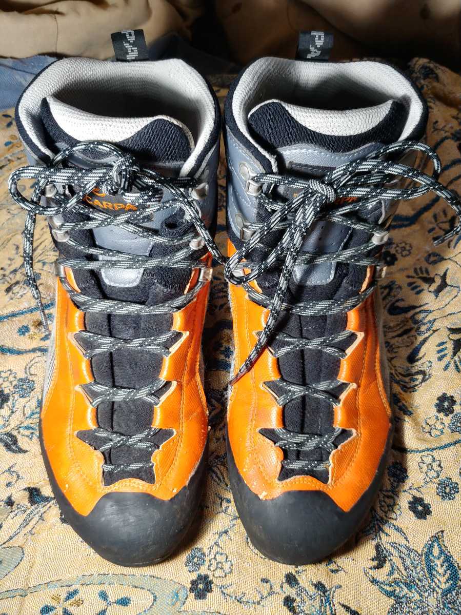 LA SPORTIVA NEPAL CUBE GTX ネパールキューブゴアテックス