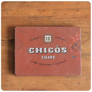 イギリス アンティーク シガレット缶/CHICOS/TIN/ティン/ブリキ/雑貨【シャビーで素敵なタバコ缶】N-613