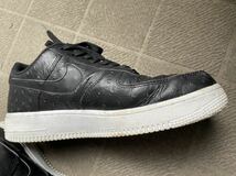 ゲキレア！NIKE AIR FORCE 1 LV8 OSTRICH BLACK/WHITE オーストリッチ型押しレザー スニーカー 27.5エアフォース ナイキ　カカト修理_画像3