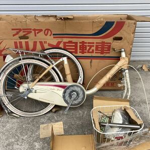 蔵出し出品⑤新品 未使用 アラヤ ツバメ自転車 CN22-FIV 昭和レトロ 自転車 当時物 BRIDESTONE 新家工業の画像1