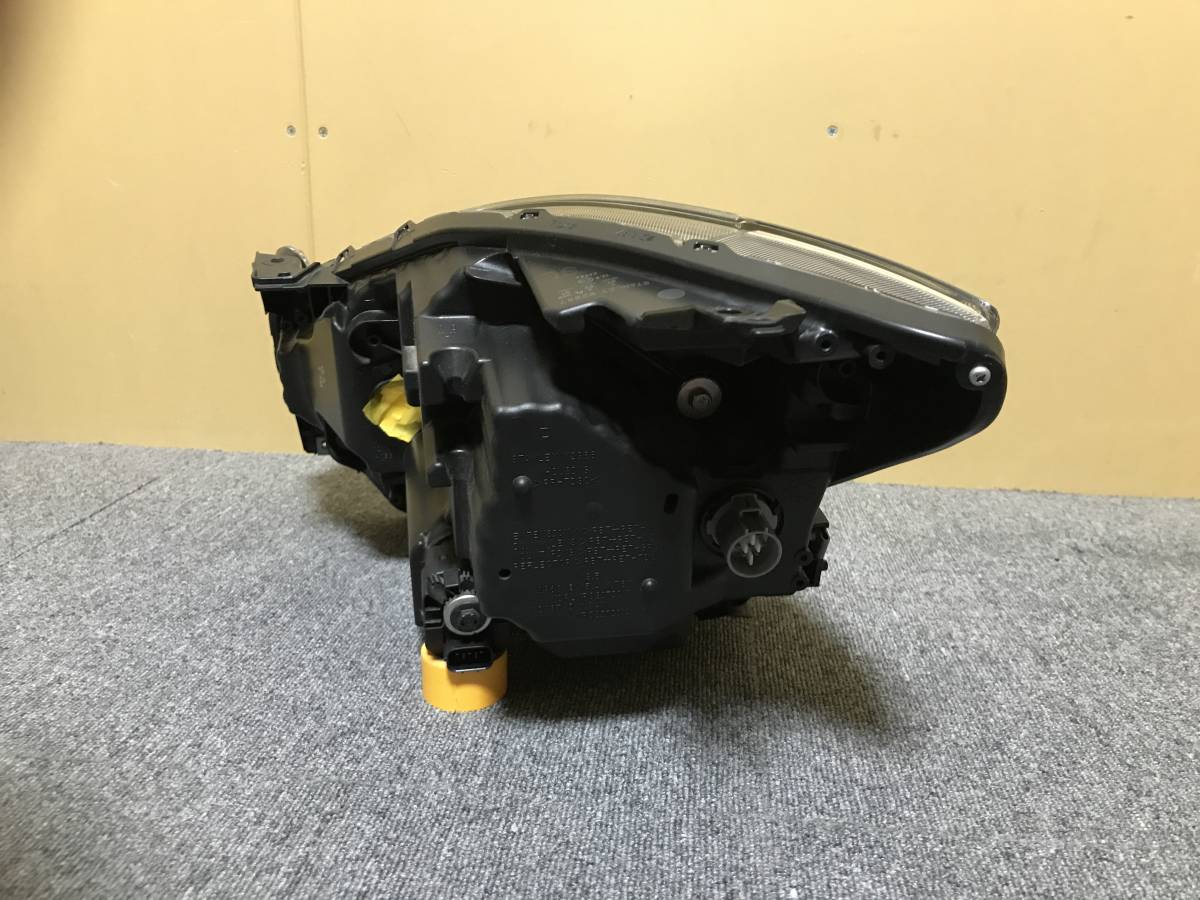 ☆スズキ スイフト 純正 ヘッドライト 右 S スポーツ ZC83S ZC33S