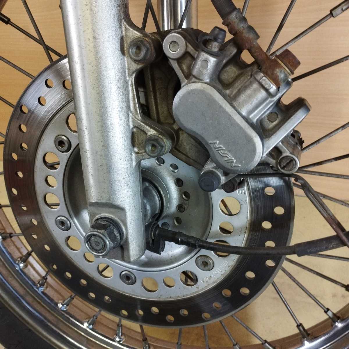 メーカー再生品】 cb750f フロントフォーク、フェンダー、キャリパー