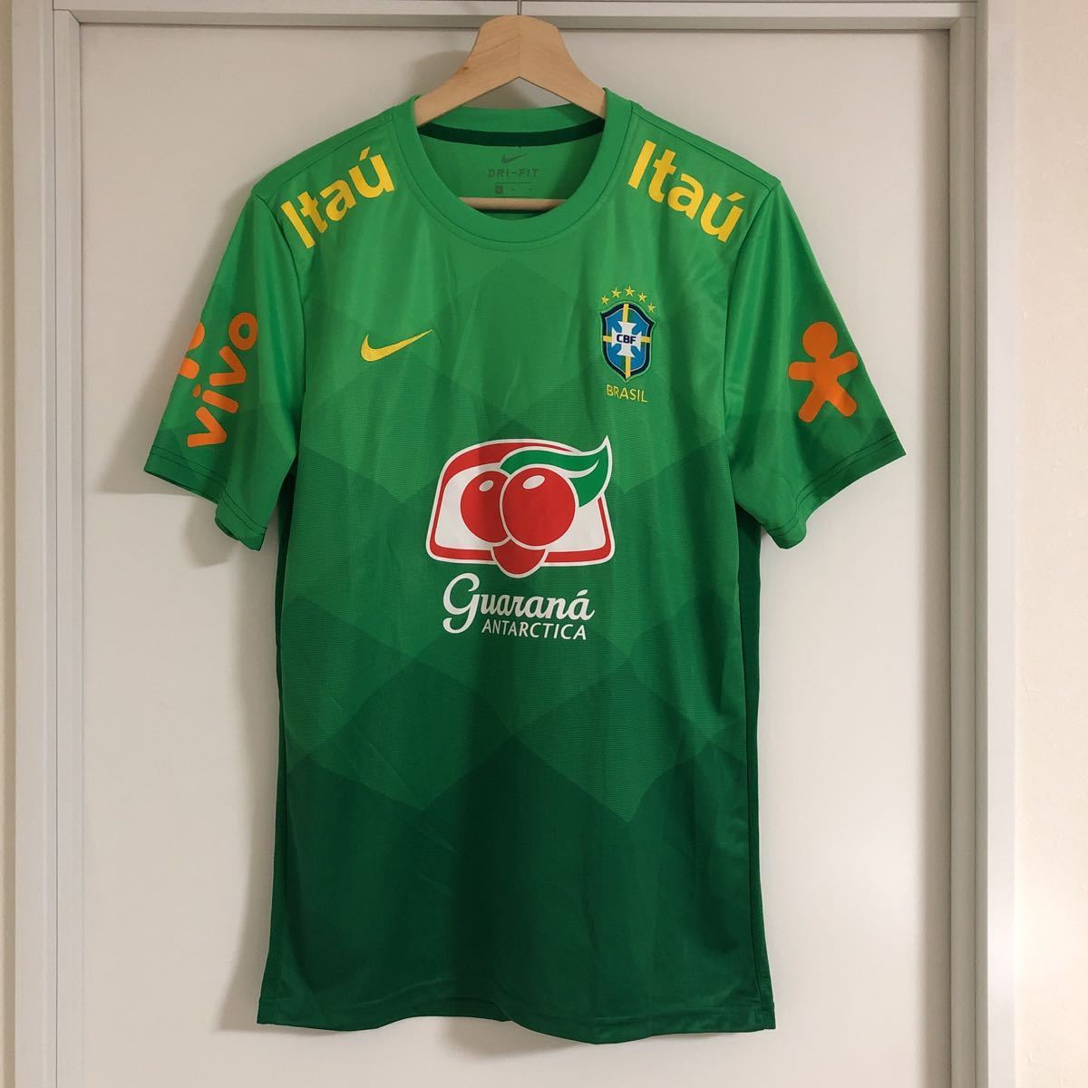 ヤフオク! -「ブラジル ユニフォーム」(サッカー) (スポーツ別)の落札 ...