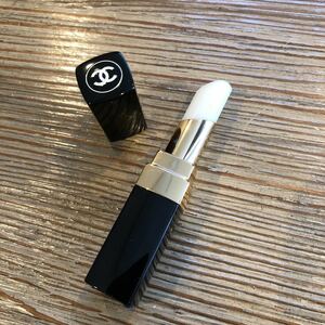  Chanel rouge here bar m