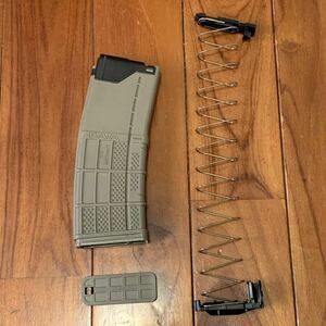 米軍放出品 米軍実物 Lancer L5 AWM 30 Round .223/5.56 AR-15 Magazine MAGPUL ガスブローバック RECON.MARSOC.SARC (管理番号S31)