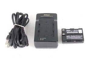 ニコン充電器 Nikon QUICK CHARGER MH-18 と バッテリー EN-EL3 通電のみ確認 ジャンク扱い D006