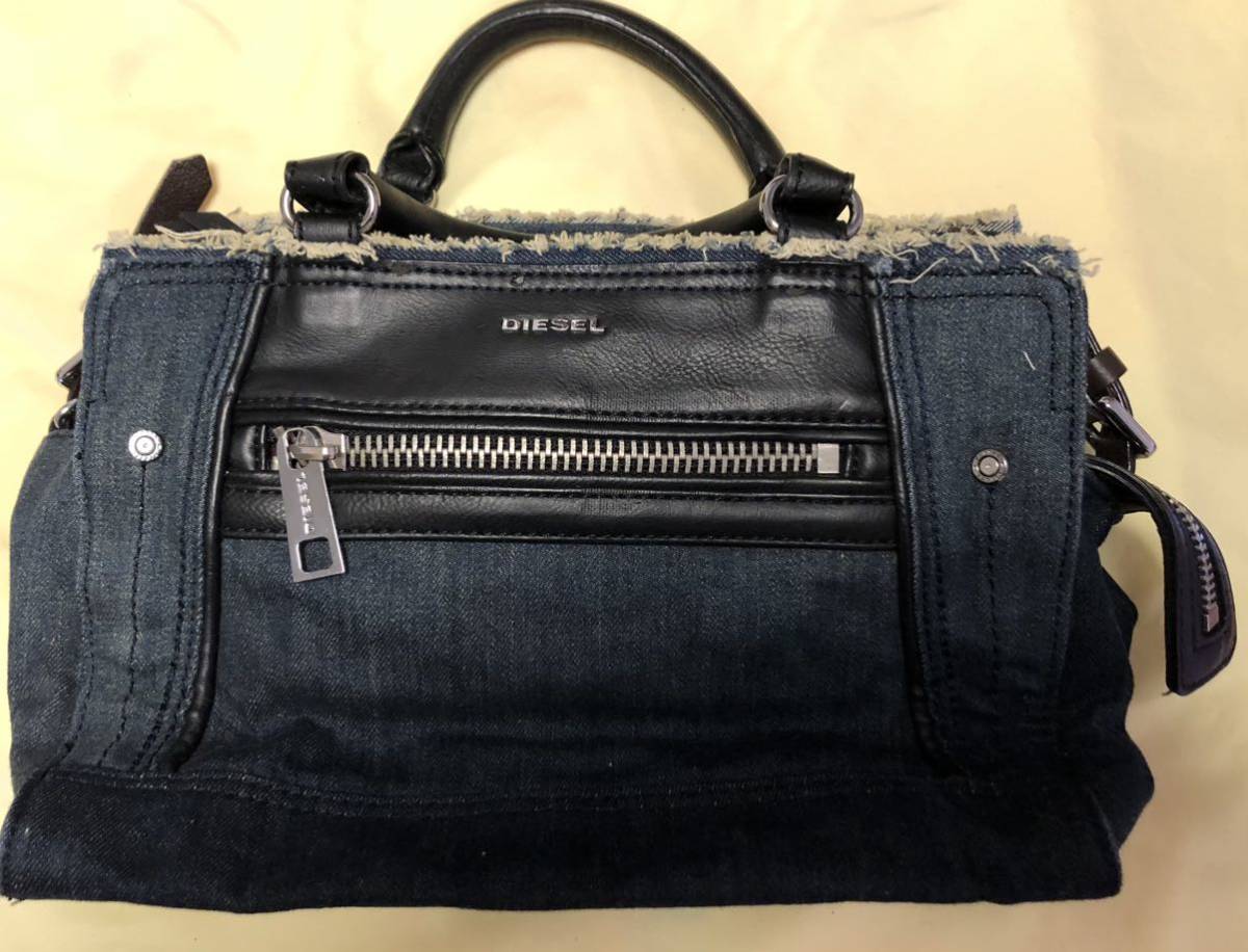 ディーゼル DIESEL ショルダーバッグ 本革 レザー 黒 ショルダーバッグ ...