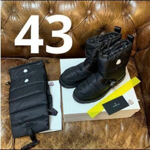 MONCLER HYKE MHYKE snow boots long TG43