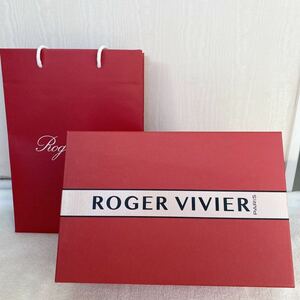 Roger Vivier ロジェヴィヴィエ　レディース　シューズ　空箱　紙袋　靴紐　保存袋