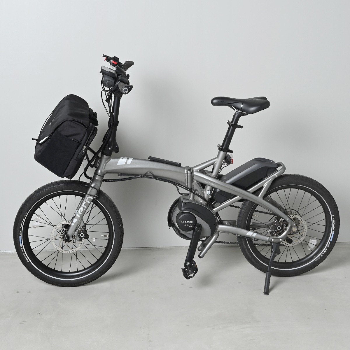 折りたたみ電動アシスト自転車 長距離走行(大容量 13Ah 約60km)太 ...