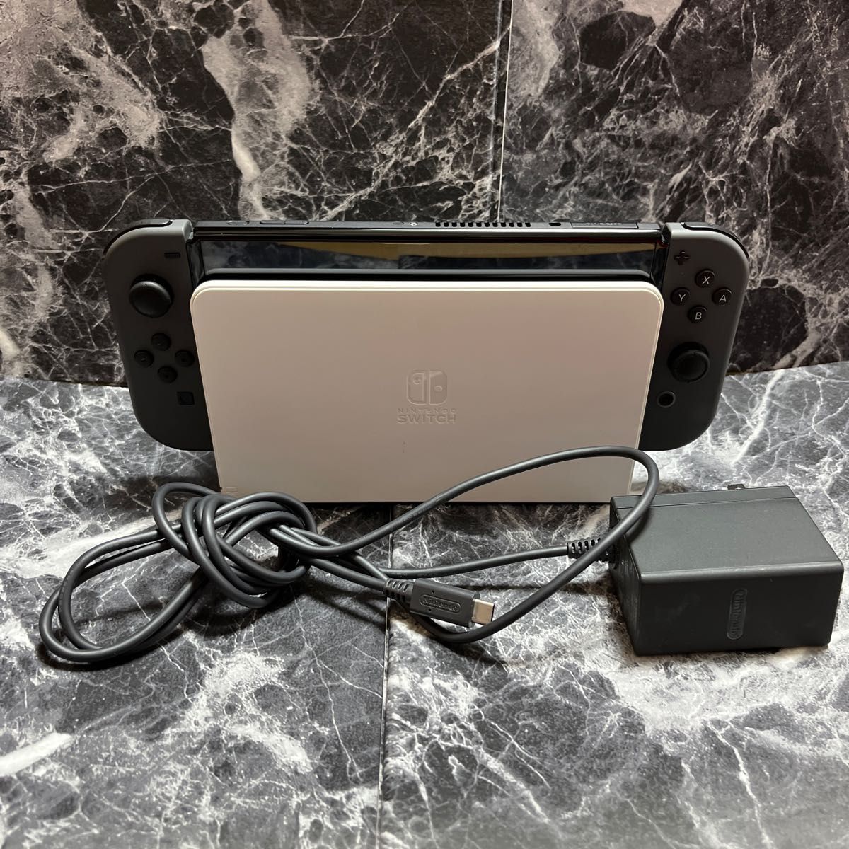 PayPayフリマ|【新品未開封/店舗印有】「Switch本体有機EL JCホワイト」