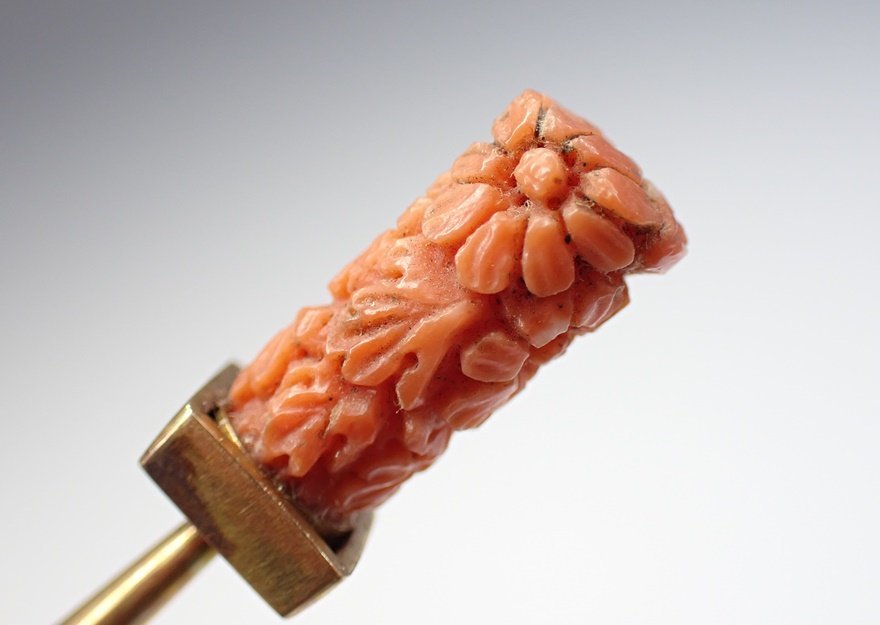 期間限定30%OFF!アクセサリーK18刻印 珊瑚 笄 金と珊瑚の重さ 7g A313Y 60サイズ(中古)のヤフオク
