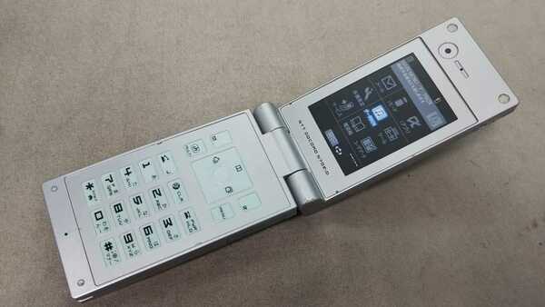 docomo FOMA N702iD ＃DG4270 NEC 日本電気 ガラケー ケータイ 折り畳み式 簡易動作確認＆簡易清掃＆初期化OK 判定○ 送料無料 