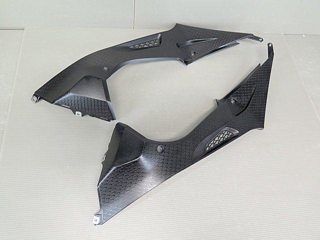 美品 BMW S1000RR サイドカウル レフト 左 2015-2016-