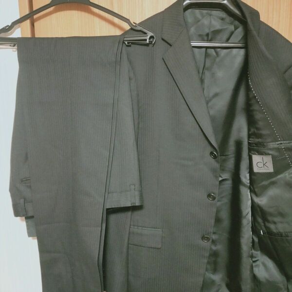 【美品】ck Calvin Klein/スーツ/セットアップ/黒/ストライプ/Lサイズ