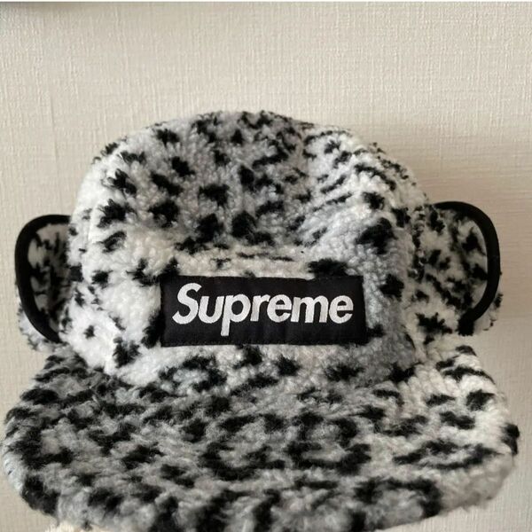 Supreme Leopard Polar earflap camp cap