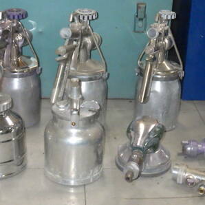 Asahi 低圧温風塗装機  turbo44 x2台 、 スプレーガン、容器 多数の画像3