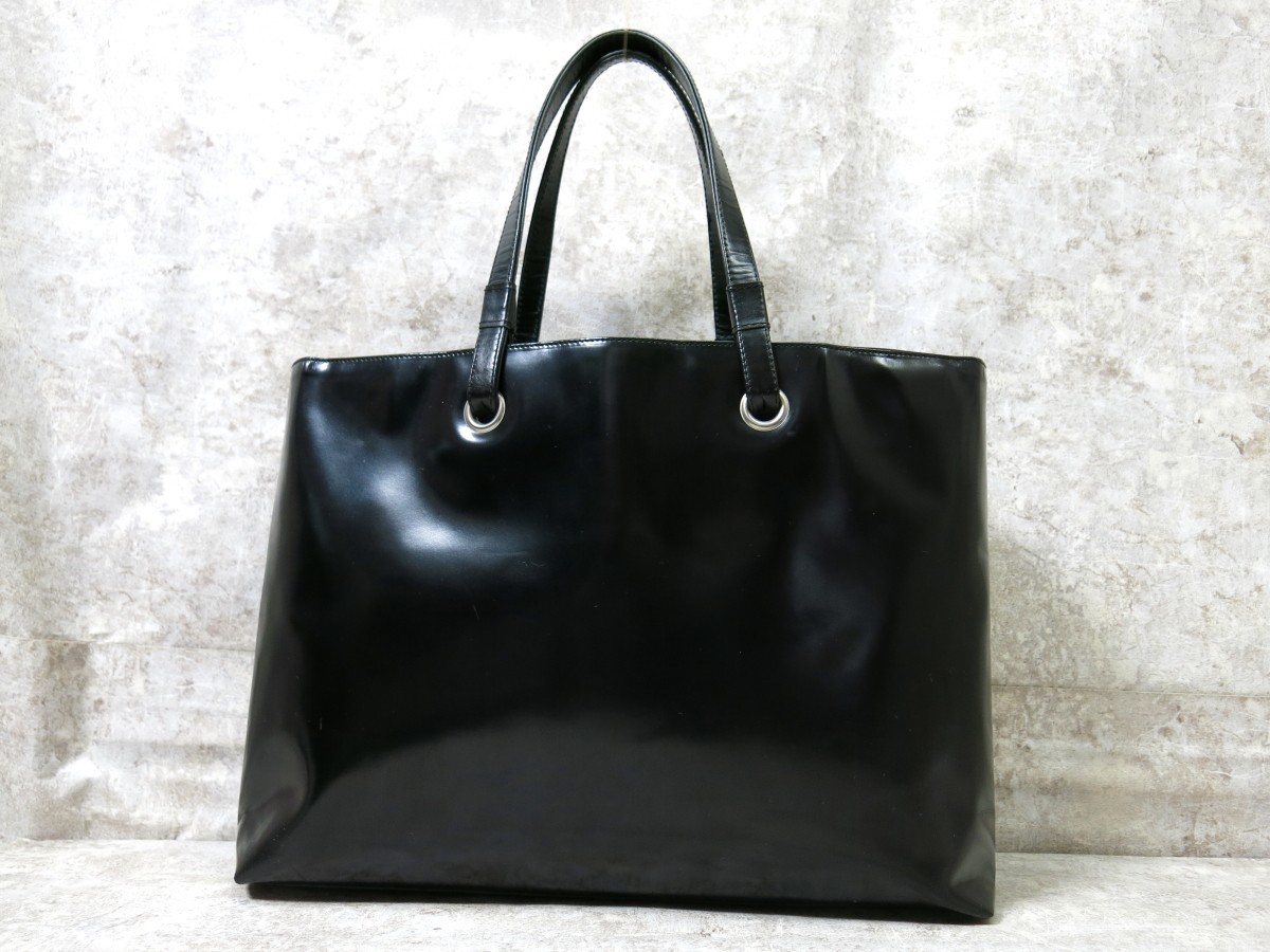 prada トートバッグ メンズの値段と価格推移は?|289件の売買情報を ...